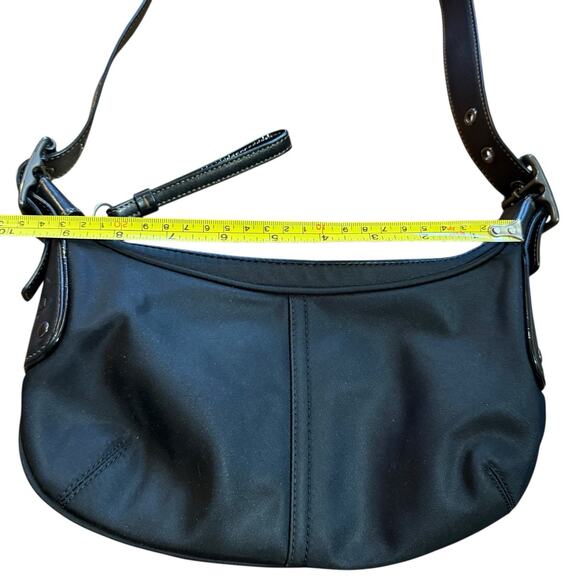 Coach A04K-6671 Hobo Shoulder Bag Pochette Black Nylon/Leather Strap/Trim - Picture 15 of 16